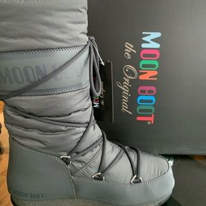 Brand New Moon Boot High Nylon, Grey, Size 8